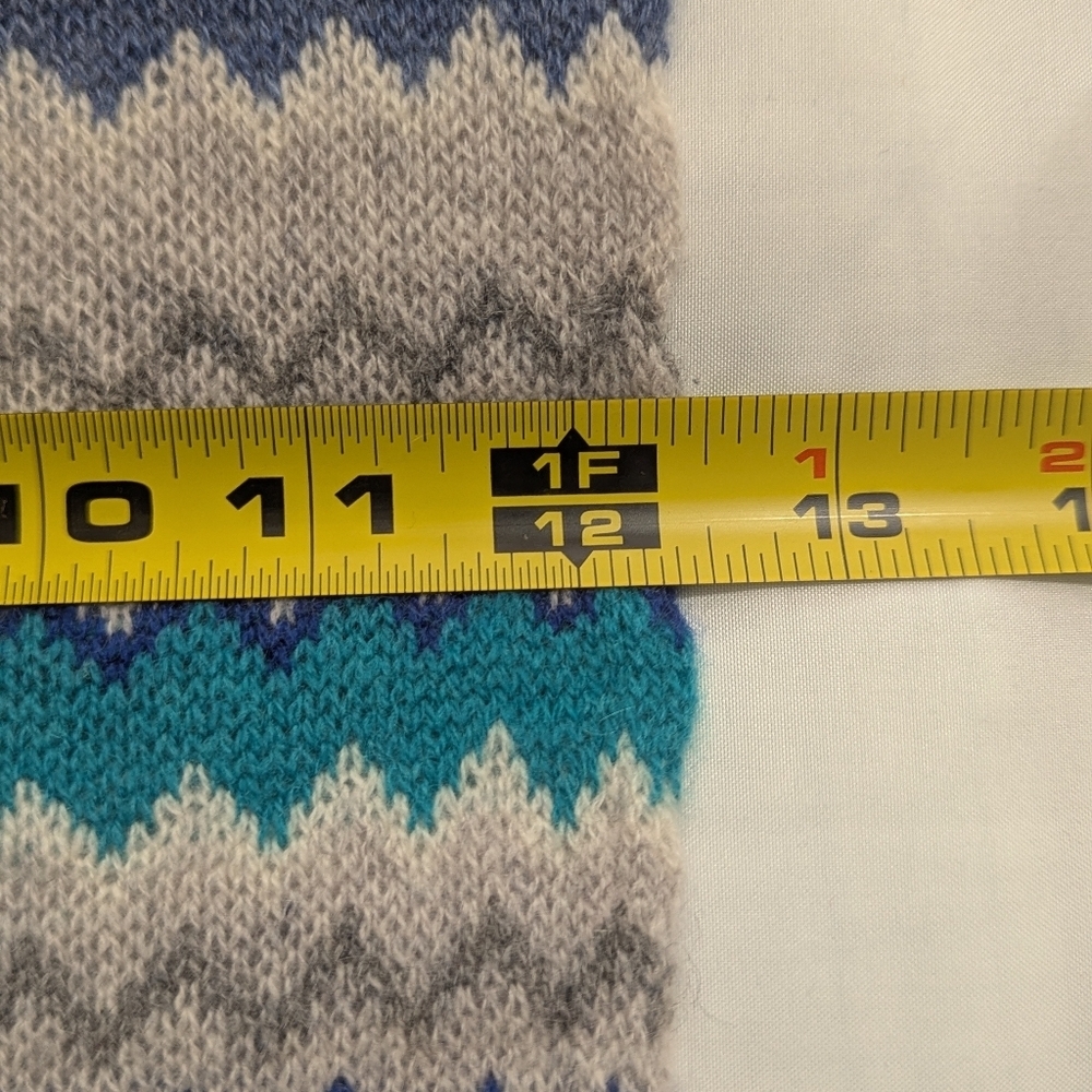 NWT Halogen 100% Cashmere Chevron Patterned Oblong Scarf - Picture 7 of 10